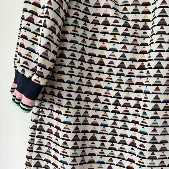 Ted Baker London Dresses & Skirts - Ted Baker London Multicolor Geometric Dress